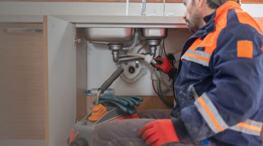 Local expert plumbing services in Saxon, WI